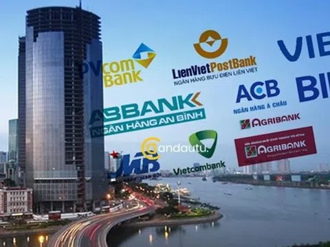 Các ngân hàng đua nhau rao bán tài sản siết nợ doanh nghiệp